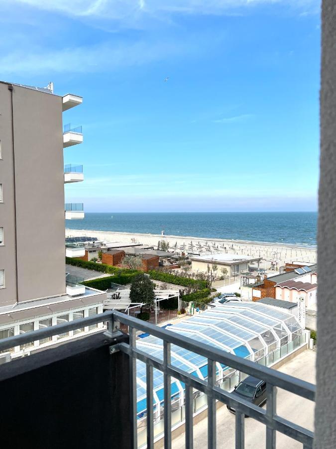 Hotel B&B Montecarlo Milano Marittima Exterior foto